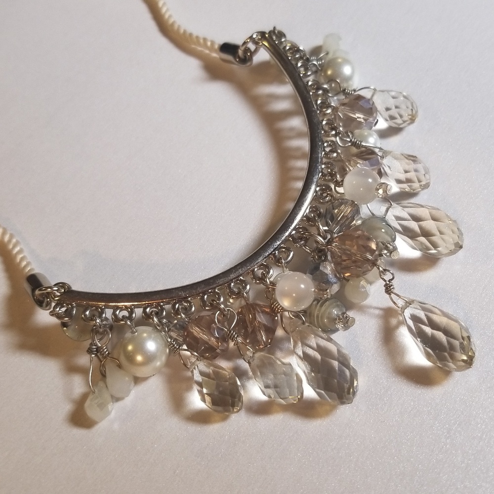 White House Black market necklace
